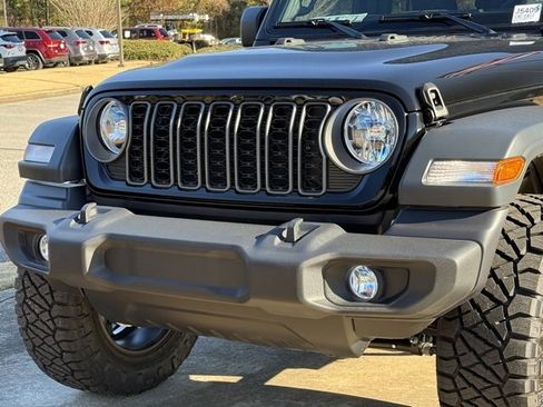 New 2025 Jeep Wrangler Sport S image 10