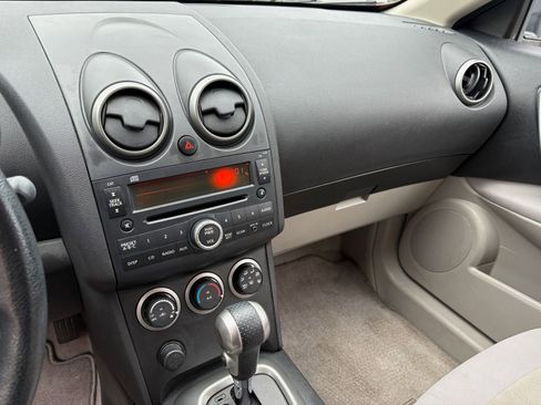 Used 2009 Nissan Rogue S image 24