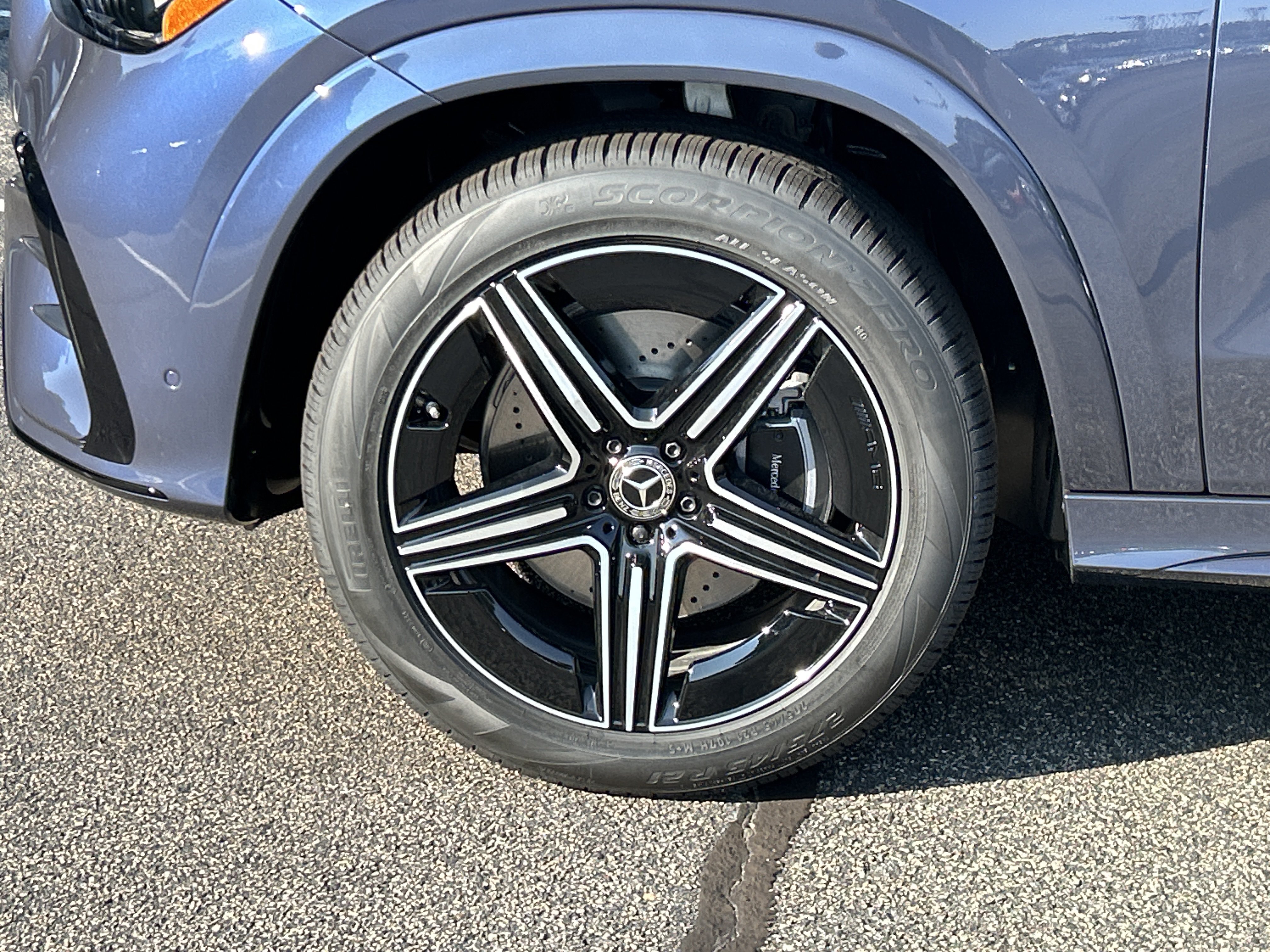 New 2026 Mercedes-Benz GLE 450 4MATIC image 14