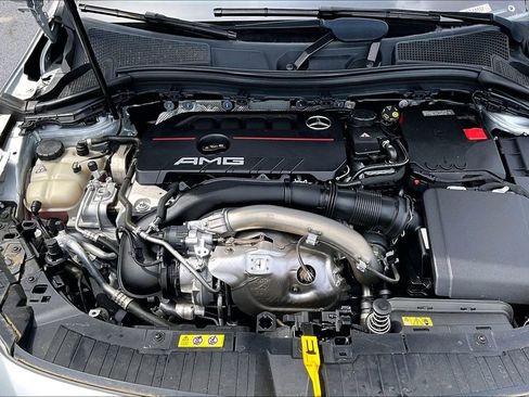 Used 2023 Mercedes-Benz GLA 35 AMG 4MATIC image 28