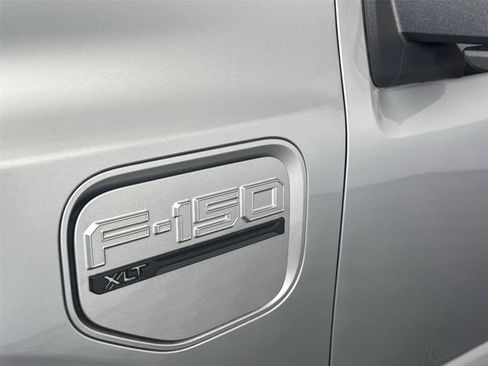 Used 2023 Ford F150 Lightning XLT AWD/4WD image 10
