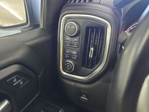 Certified 2021 Chevrolet Silverado 1500 LT Trail Boss w/ Convenience Package II image 21