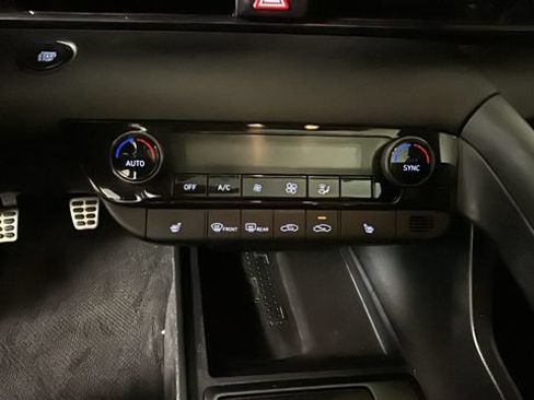 Used 2022 Hyundai Elantra N Line FWD image 22