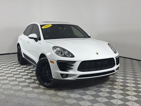 Used 2016 Porsche Macan S AWD/4WD image 2
