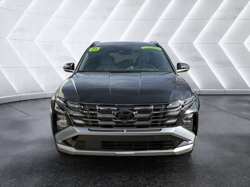 Used 2025 Hyundai Tucson Limited image 2