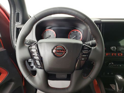 New 2026 Nissan Frontier PRO-4X w/ Pro-4x Convenience Package image 17