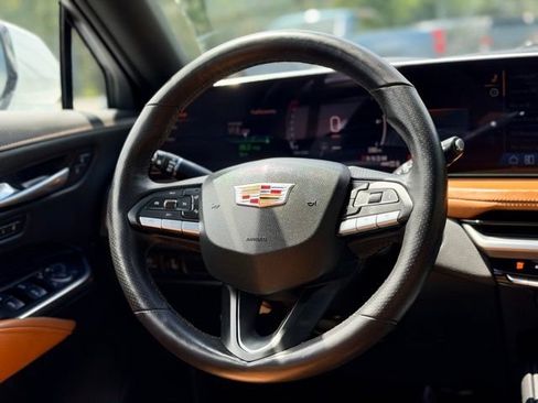 Used 2024 Cadillac XT4 Sport AWD/4WD image 20