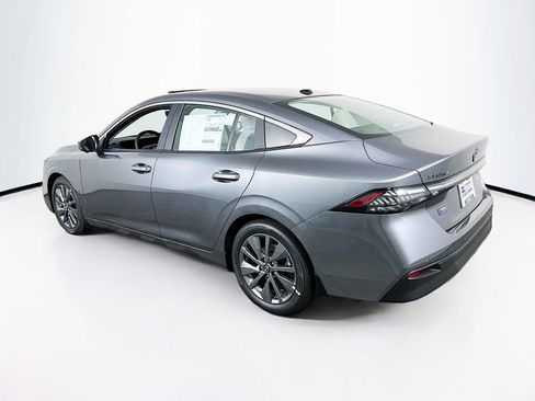 New 2026 Nissan Sentra SL FWD image 5
