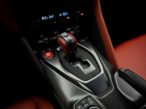 Used 2021 Nissan GT-R Premium AWD/4WD image 51