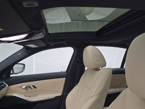 New 2026 BMW 330i xDrive Sedan AWD/4WD image 23