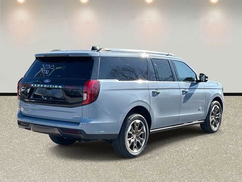 New 2026 Ford Expedition Max King Ranch image 5