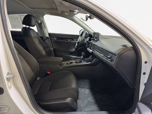 Used 2024 Honda Civic EX image 26