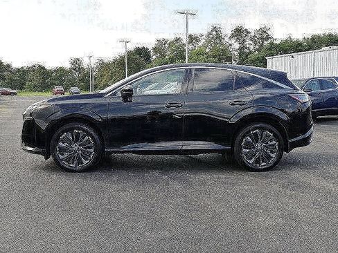 Certified 2025 Nissan Murano Platinum w/ Cargo Package image 5