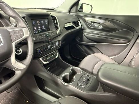 Used 2022 GMC Terrain SLE w/ Driver Convenience Package image 27