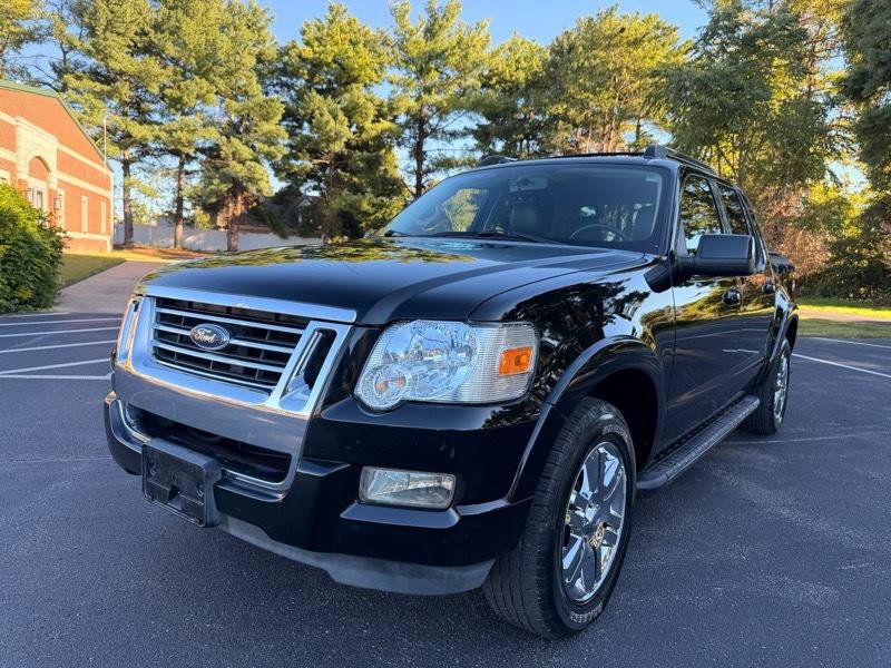 Used 2010 Ford Explorer Sport Trac Limited RWD image 2