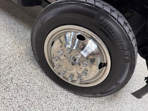 Used 2022 Ford F550 4x4 Crew Cab Super Duty w/ Power Equipment Group image 70