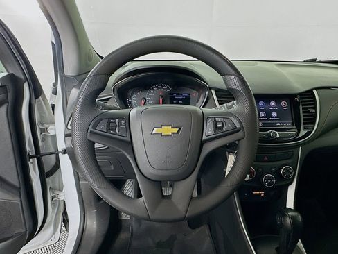 Used 2020 Chevrolet Trax LS w/ Tint and Cruise Package image 11