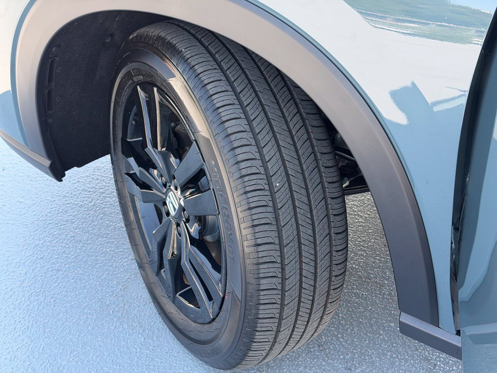 Certified 2026 Honda HR-V Sport image 27
