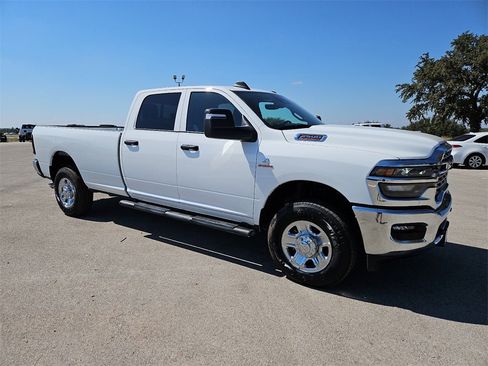 New 2026 RAM 2500 Tradesman image 9