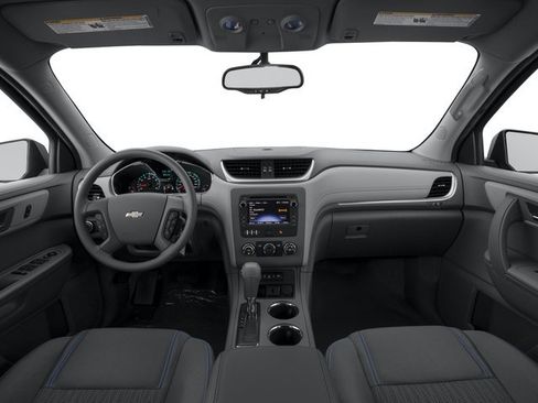 Used 2017 Chevrolet Traverse LS FWD image 5