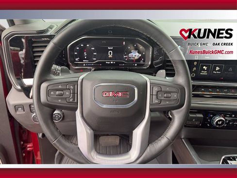 Used 2024 GMC Sierra 1500 SLT w/ SLT Premium Plus Package AWD/4WD image 15