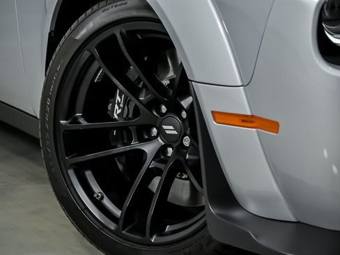 Used 2023 Dodge Challenger R/T Scat Pack RWD image 3