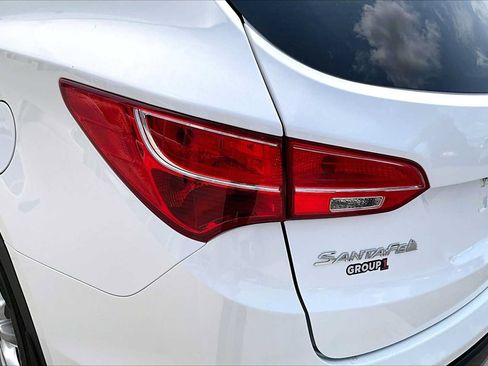 Used 2013 Hyundai Santa Fe Sport 2.0T AWD/4WD image 28