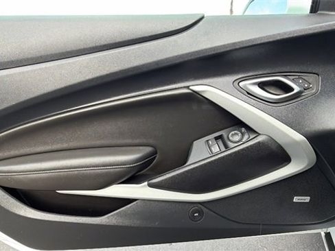 Used 2024 Chevrolet Camaro LT w/ Technology Package image 15