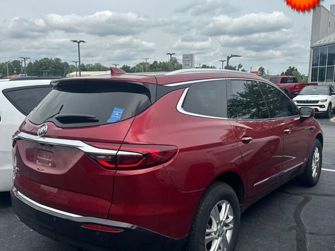 Used 2020 Buick Enclave Essence AWD/4WD image 4