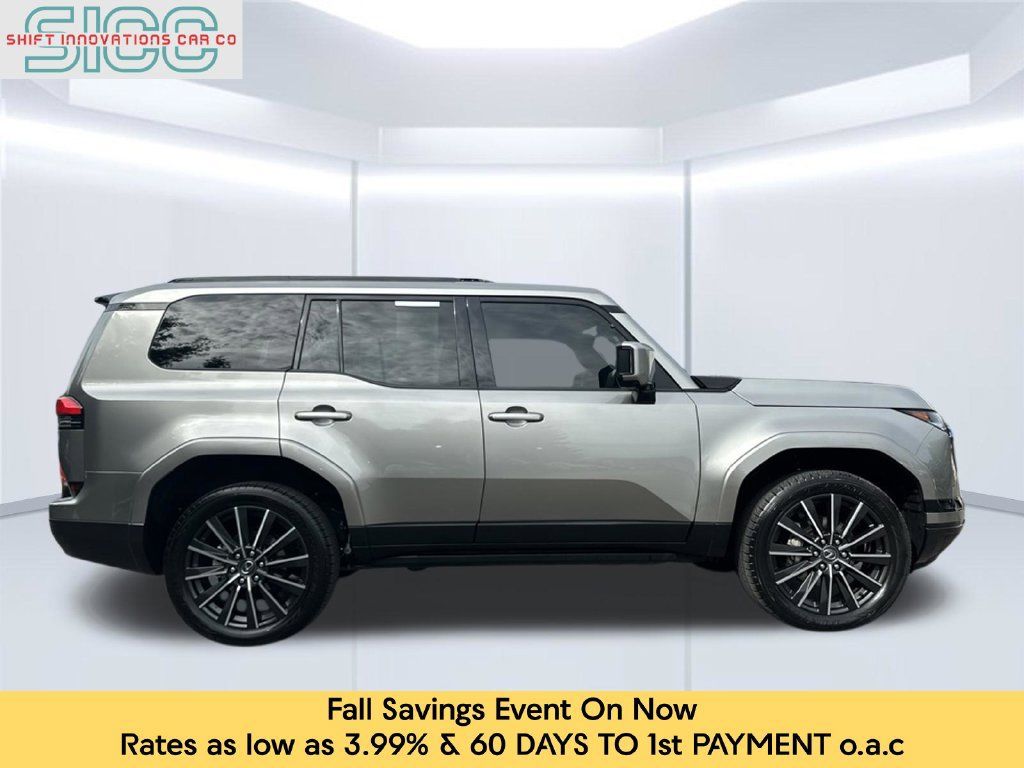 Used 2024 Lexus GX 550 w/ Accessory Package (31) AWD/4WD image 8