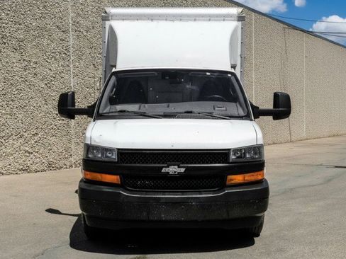 Used 2021 Chevrolet Express 3500 w/ Power Convenience Package RWD image 5