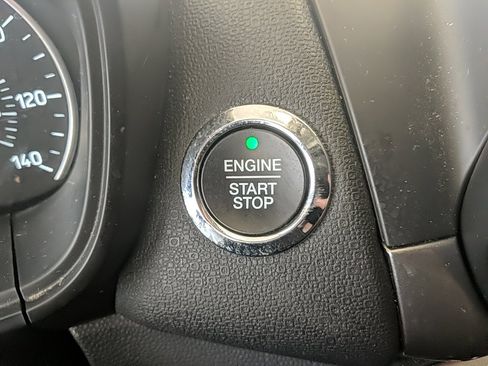 Certified 2022 Ford EcoSport SE w/ SE Convenience Package image 25