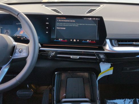 Used 2025 BMW X1 xDrive28i w/ Convenience Package image 29