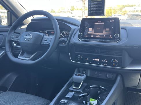 New 2026 Nissan Rogue SV FWD image 3