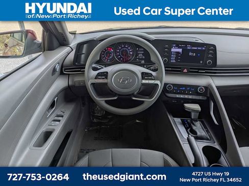 Certified 2023 Hyundai Elantra SEL image 15