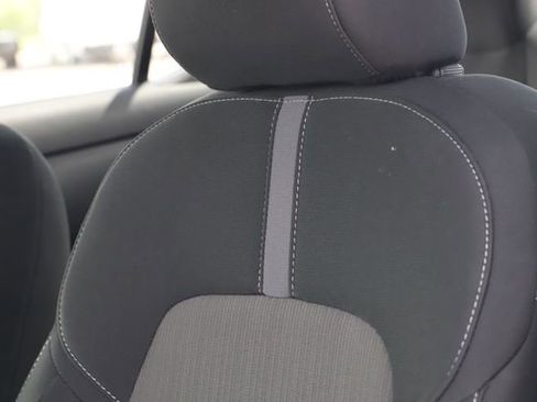 Used 2024 Nissan Sentra SV FWD image 13