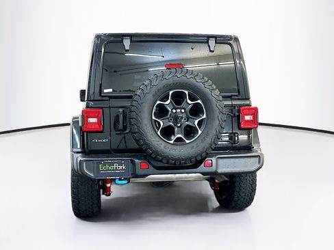 Used 2023 Jeep Wrangler Unlimited Rubicon 4xe w/ Cold Weather Group AWD/4WD image 7