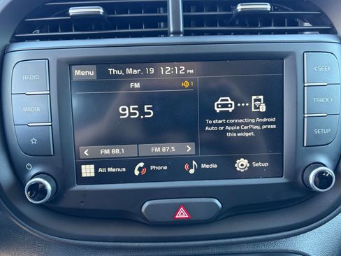 Certified 2025 Kia Soul LX image 23