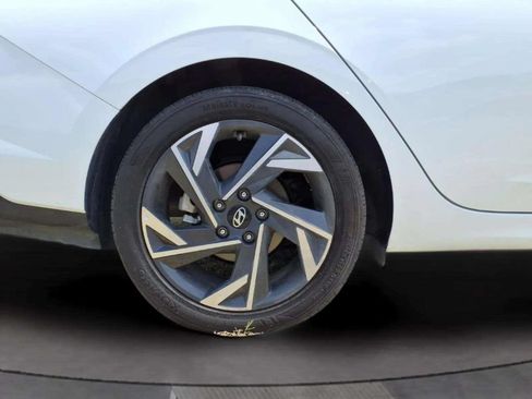 Used 2025 Hyundai Elantra Sport w/ Cargo Package FWD image 20
