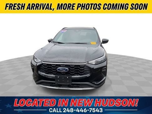 Used 2025 Ford Escape ST-Line AWD/4WD image 5
