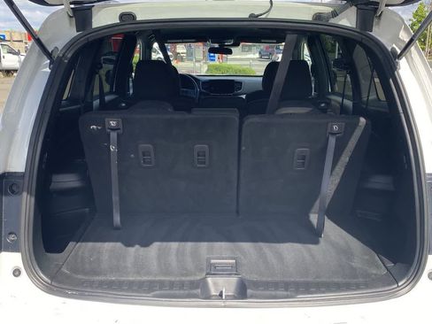 Used 2022 Honda Pilot Sport image 23