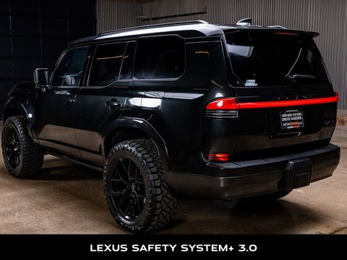 Used 2024 Lexus GX 550 550 Luxury+ w/ Accessory Package (2T) image 7