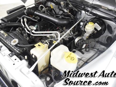 Used 2006 Jeep Wrangler Unlimited AWD/4WD image 28