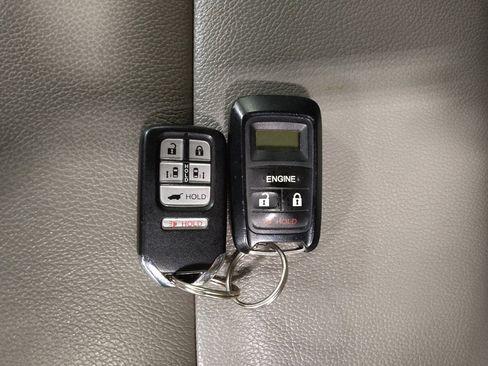 Used 2016 Honda Odyssey EX-L image 32