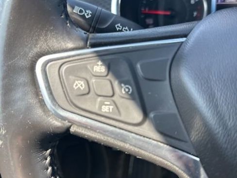Used 2018 Chevrolet Malibu LT FWD image 16