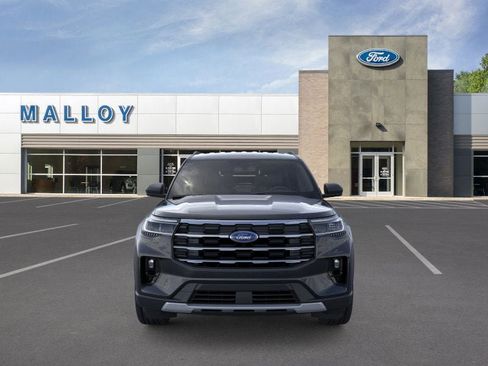 New 2026 Ford Explorer Active image 2