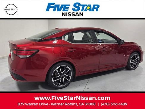 Used 2024 Nissan Sentra SR FWD image 12