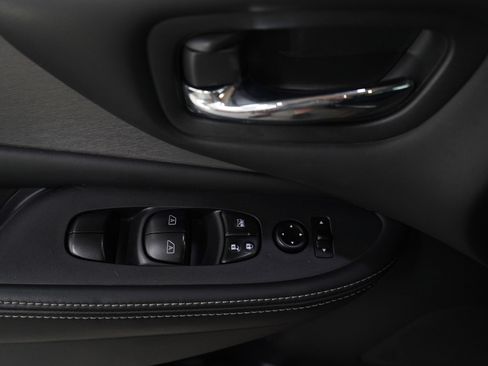 Used 2020 Nissan Murano SV AWD/4WD image 19