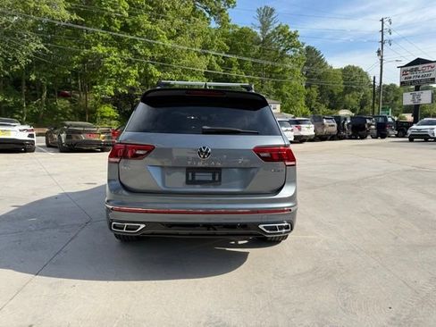 Used 2022 Volkswagen Tiguan SEL R-Line AWD/4WD image 7