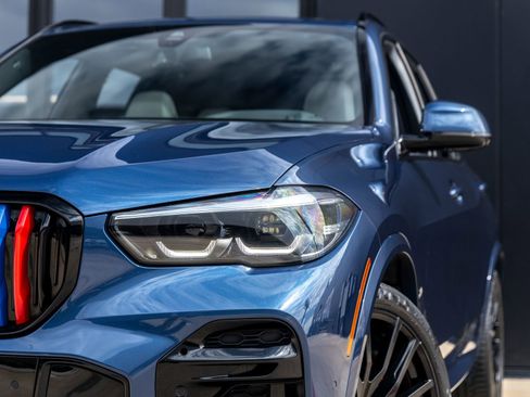 Used 2023 BMW X5 sDrive40i w/ M Sport Package image 14